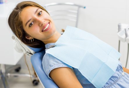 The Beginner’s Guide to Dental Bridges: All You Need to Know	